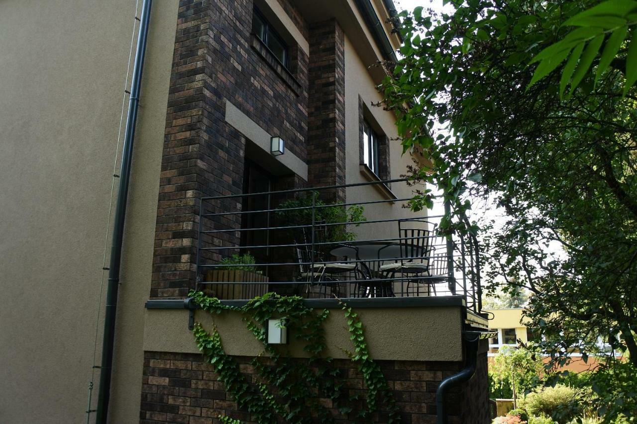 Apartman V Zahrade Praha Troja - Apartment In The Garden Prague Troja מראה חיצוני תמונה