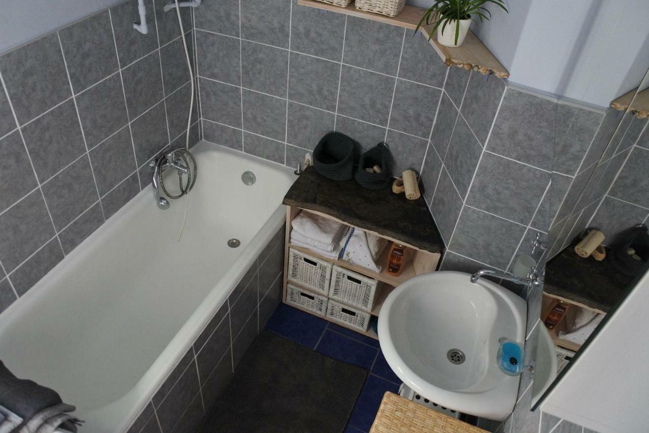 Apartman V Zahrade Praha Troja - Apartment In The Garden Prague Troja מראה חיצוני תמונה