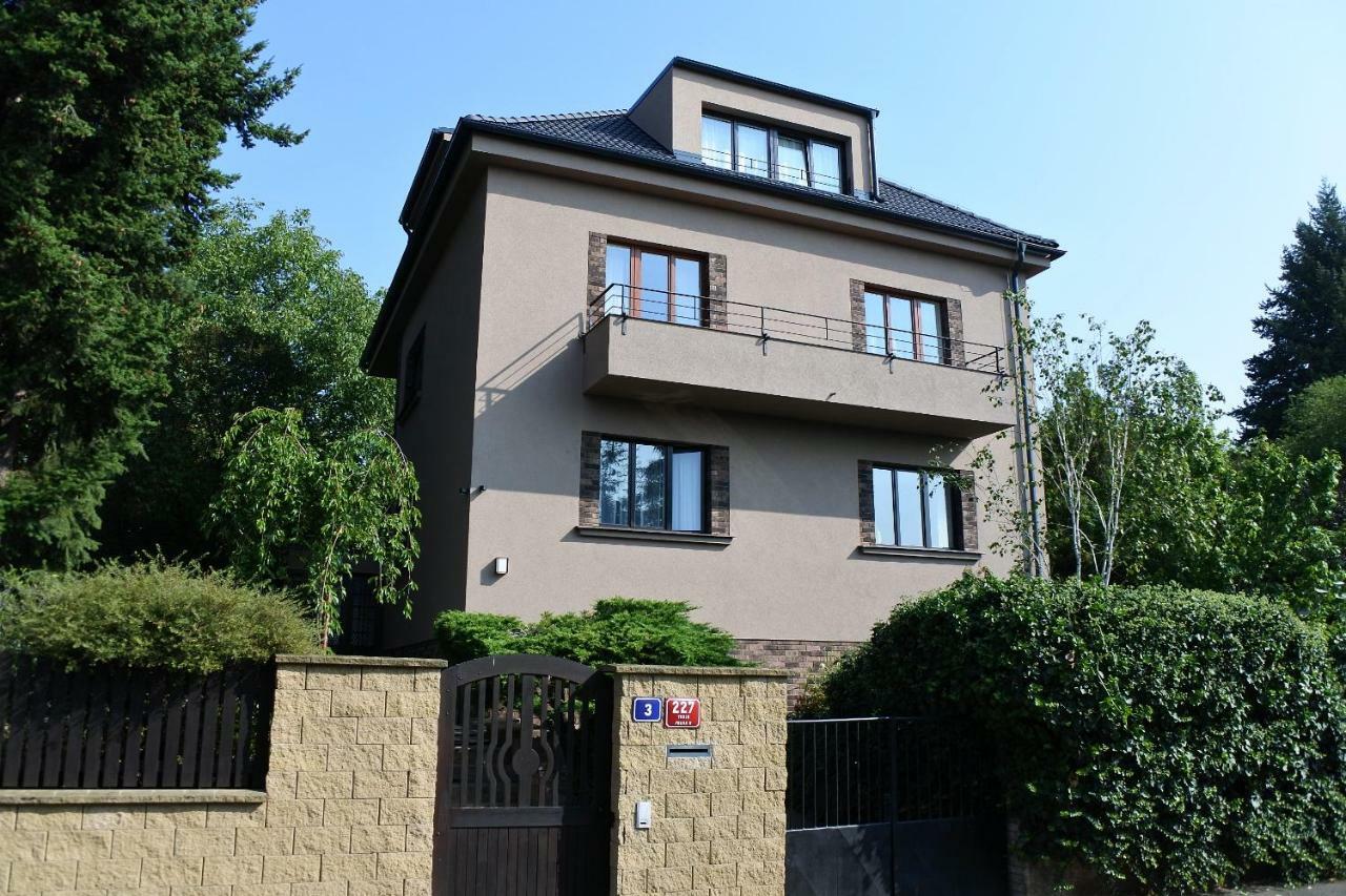 Apartman V Zahrade Praha Troja - Apartment In The Garden Prague Troja מראה חיצוני תמונה